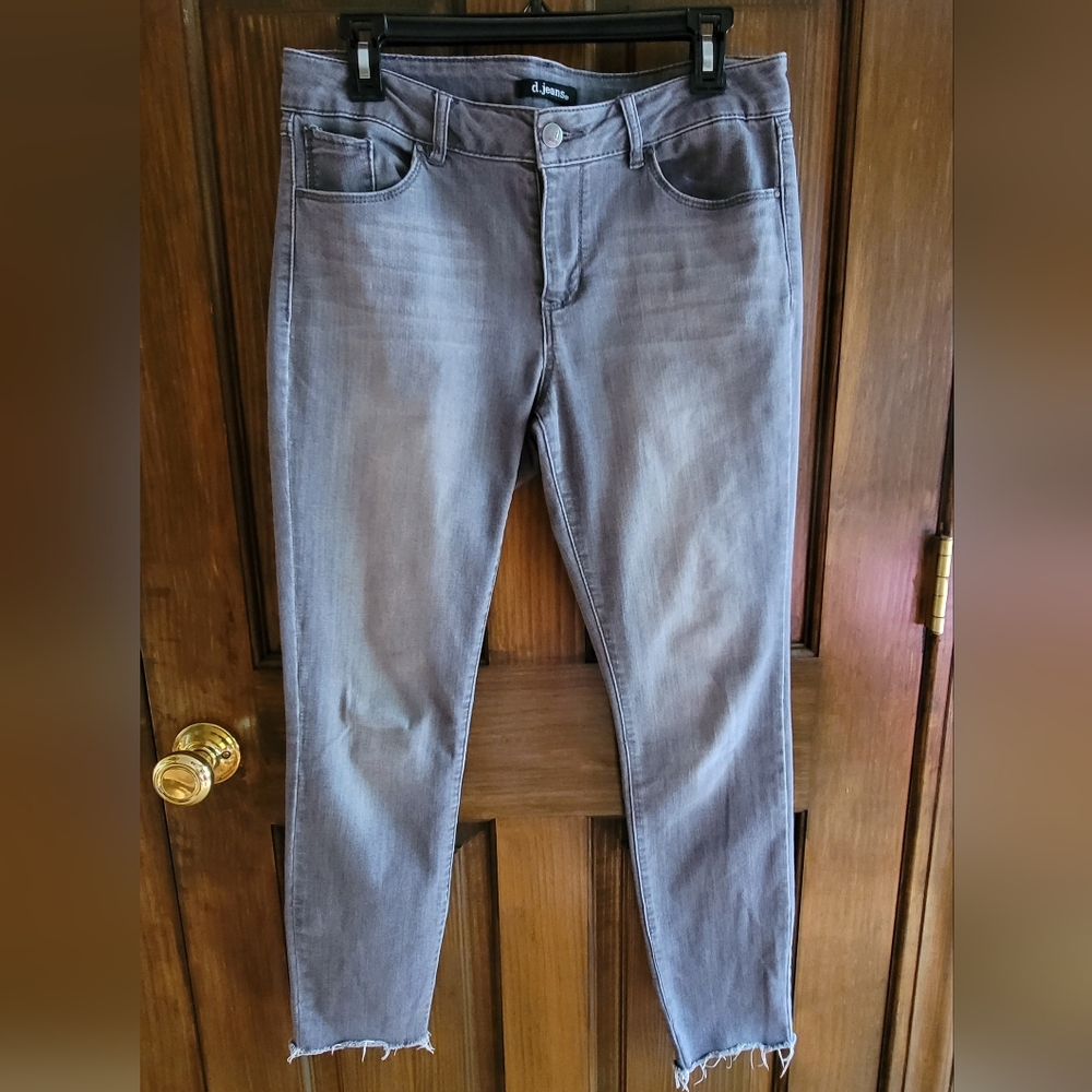 d jeans Gray sz 8 W 32 R 9 L 27